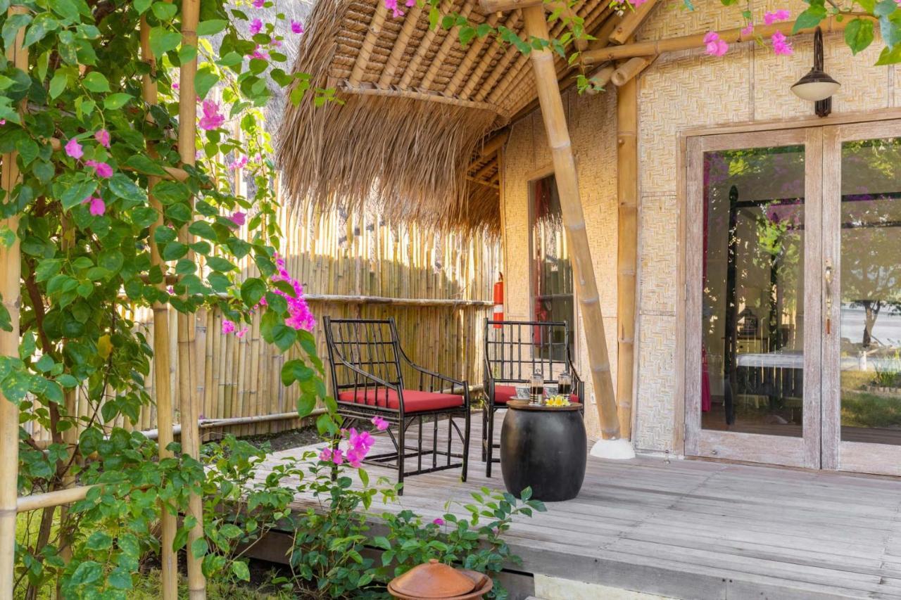 Amahelia Luxury Resort & Restaurant - Gili Asahan Zewnętrze zdjęcie